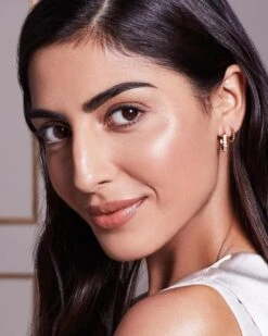 Max Factor Radiant Lift FD - 65 Rose Beige -Modecosmetica 960x1200