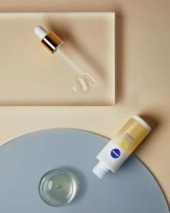 NIVEA Q10 Power Anti-Age Gezichtsolie - Anti-rimpel - Droge Huid - 30 Ml 9 NIVEA Q10 Power Anti-Age Gezichtsolie - Anti-rimpel - Droge Huid - 30 Ml -Modecosmetica 960x1200 5